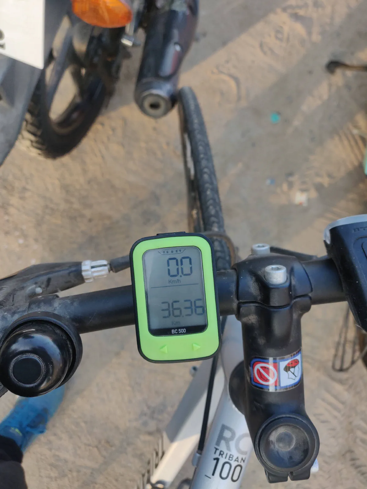 Odometer on cycle handlebar
